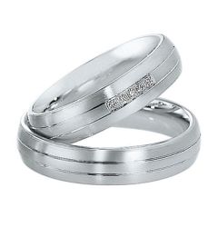 Vigselring Saint Maurice Eternity, 82010/11wg med diamant i 18 k guld.
