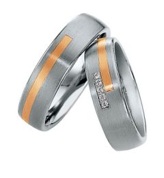Vigselring Saint Maurice Eternity, 82034/35 med diamant i 18 k guld.