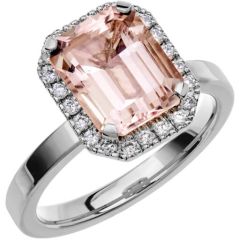 Vigselring Schalins Fairytale 7 Morganit i 18 k vitguld.