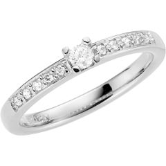 Vigselring Schalins Norrsken Virvla i 18K vitguld med 0,20 ct. diamanter.