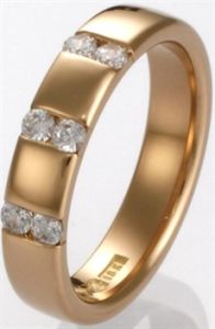 Vigselring Guldbolaget Sofia Tess-4,5K i 18 k guld.