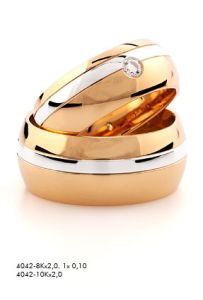 Vigselring Guldbolaget Choice Design 4042-10K med diamant i 18 k guld.