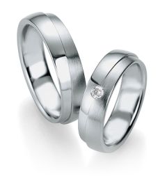 Vigselring Breuning 026210/026220 i palladium med diamant.