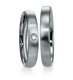 Vigselring Saint Maurice Platin, 85202 med diamant i platina 950.