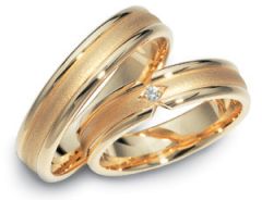 Vigselring Flemming Uziel Selective, (B)7322 med diamant i 18 k guld.