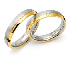Vigselring Flemming Uziel Vogue, 40631 i silver med 18 k guldinlägg.